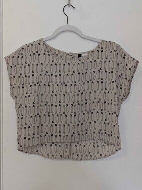 H&M Divided Beige Cropped Cap Sleeve high low Summer Top Y2K Size 2